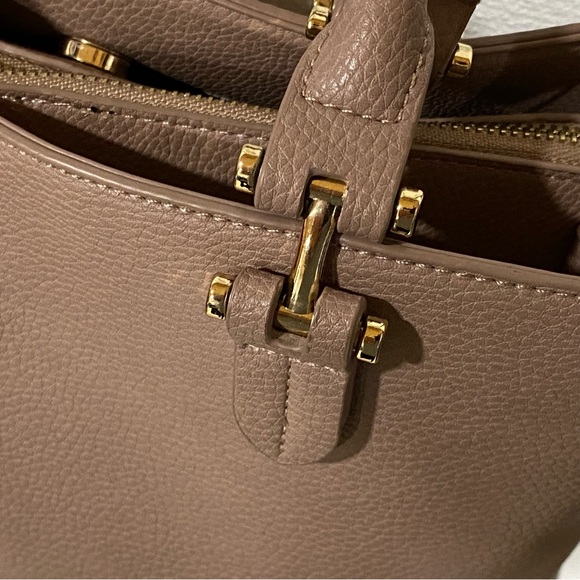 Miztique Purplish Pink Vegan Leather Convertible Crossbody / Satchel Bag - Picture 6 of 15